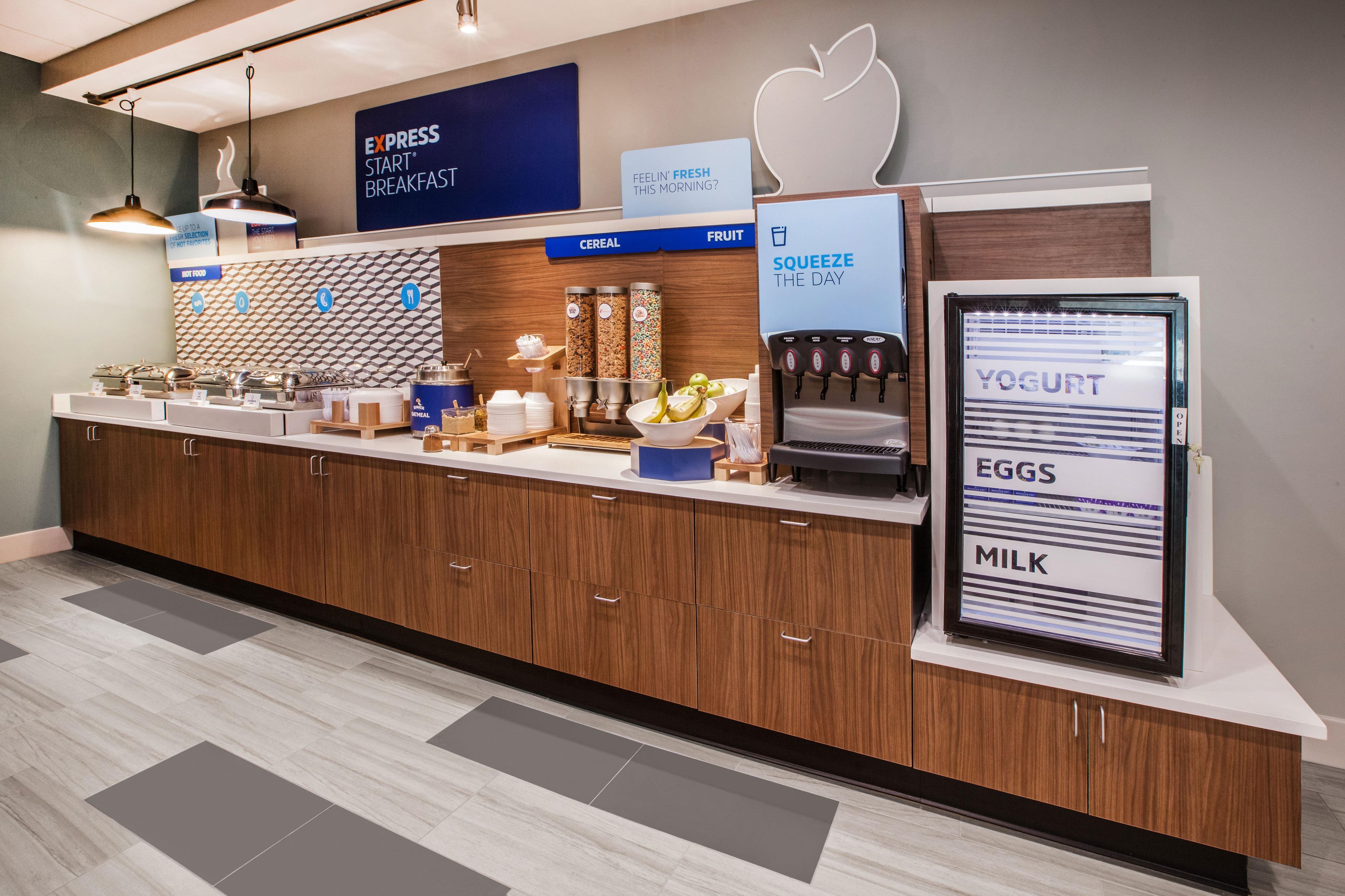 Holiday Inn Express Alva By Ihg Exterior photo
