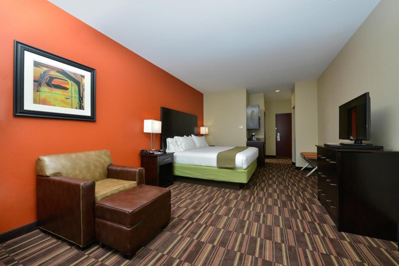 Holiday Inn Express Alva By Ihg Exterior photo